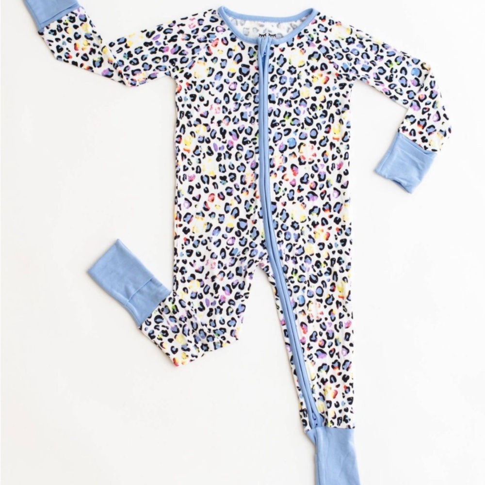 Little Sleepies Leopard Love Bamboo Zippy